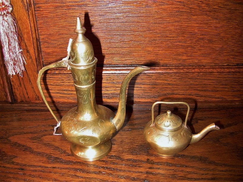 20C Brass Middle Eastern Miniature Kettle and Genie Pot (3)